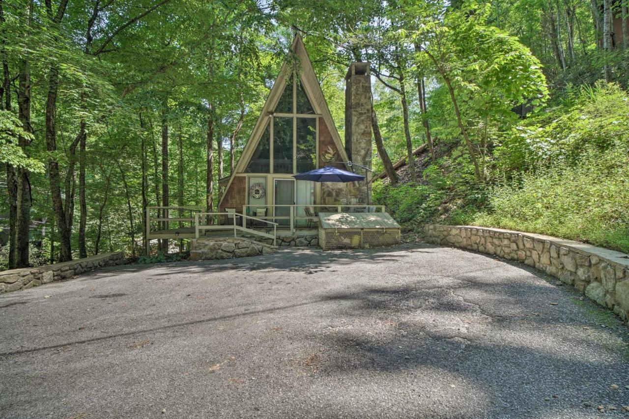 Snuggle Inn In The Heart Of Chalet Village! Gatlinburg Luaran gambar