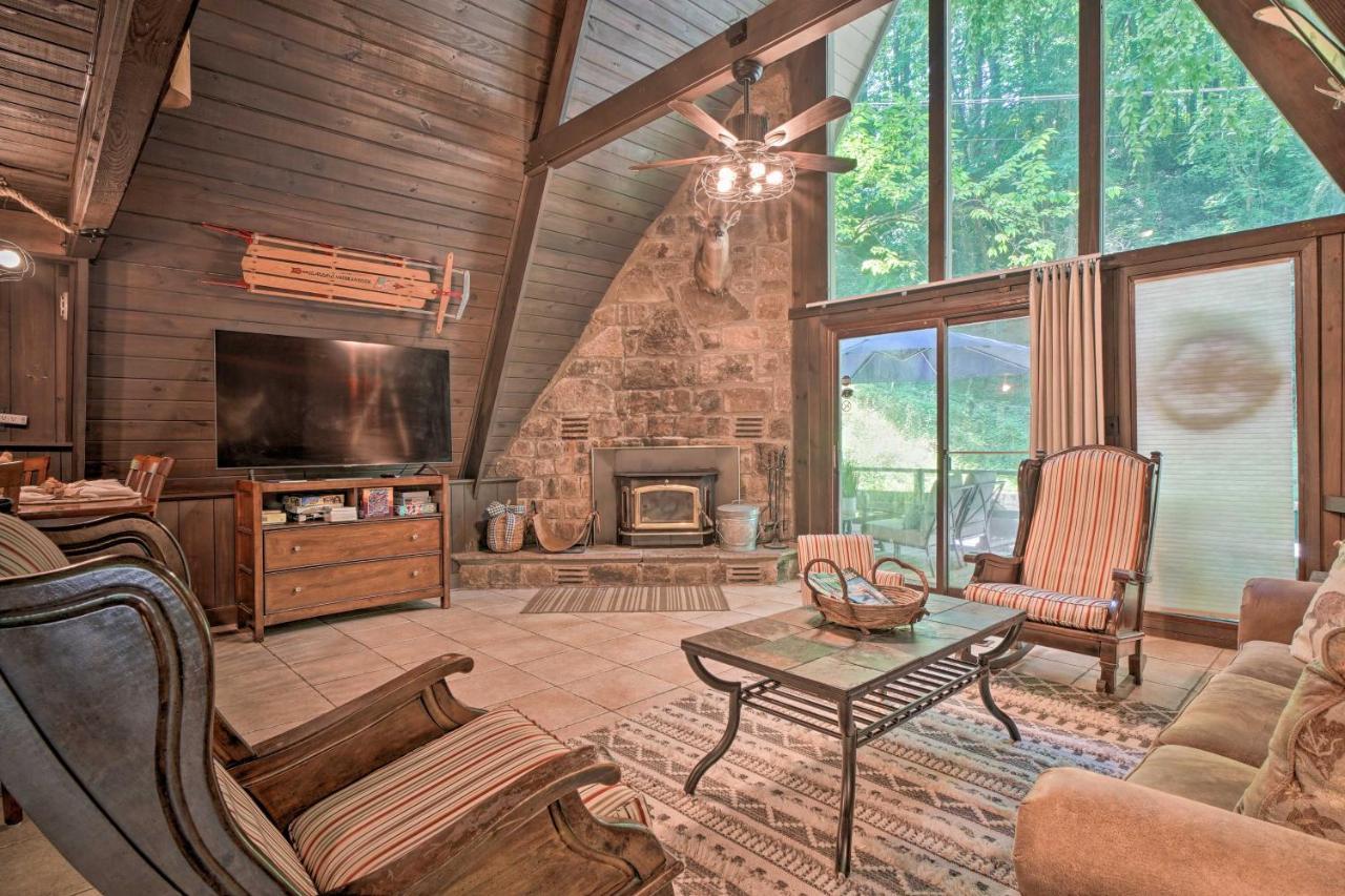 Snuggle Inn In The Heart Of Chalet Village! Gatlinburg Luaran gambar